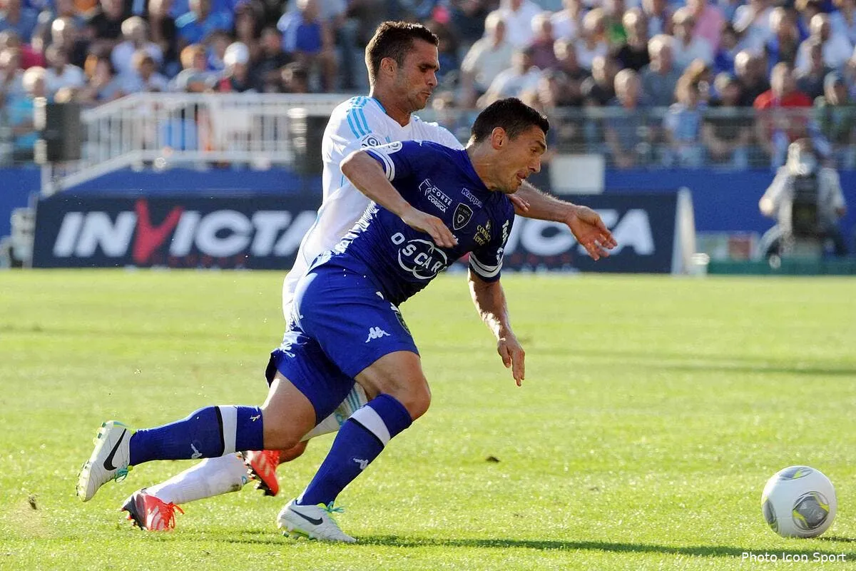 l om veut que les autorites vengent jeremy morel iconsport pet 210913 05 0666079