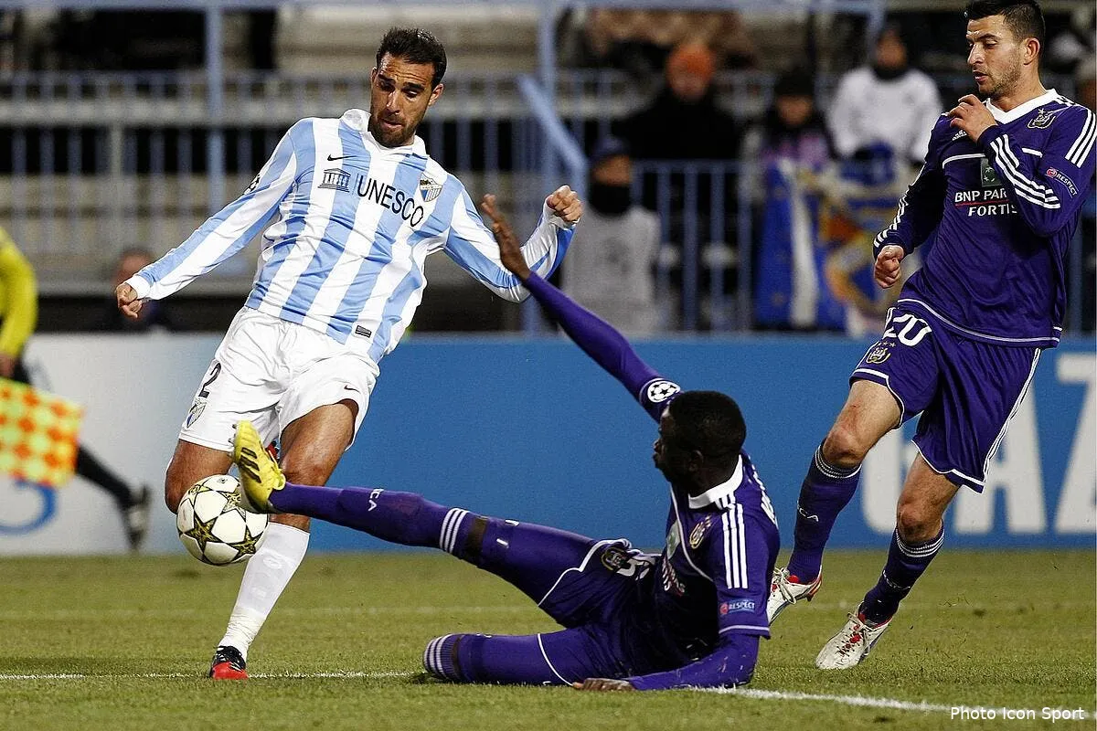 l om vise un lateral droit espagnol a 5me iconsport mar 041212 08 1187917