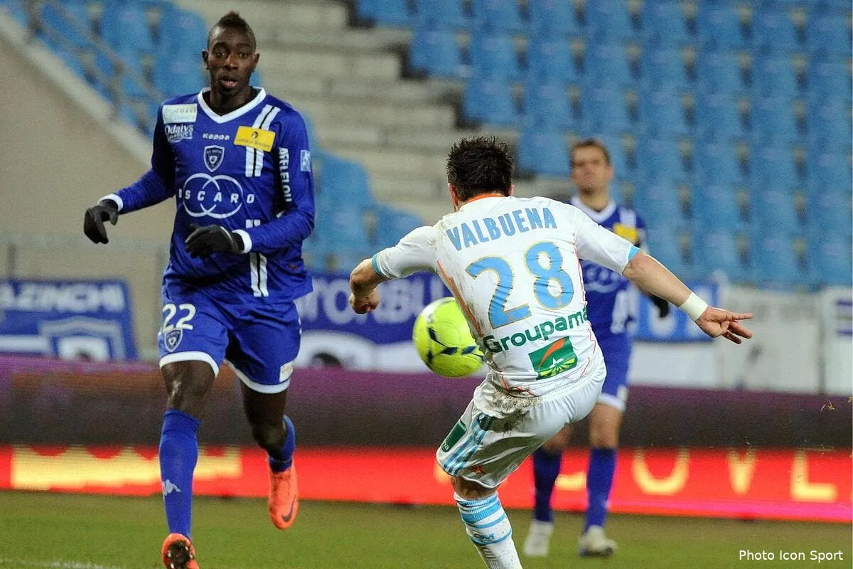 l om voyage toujours en premiere classe iconsport gas 121212 14 1645341