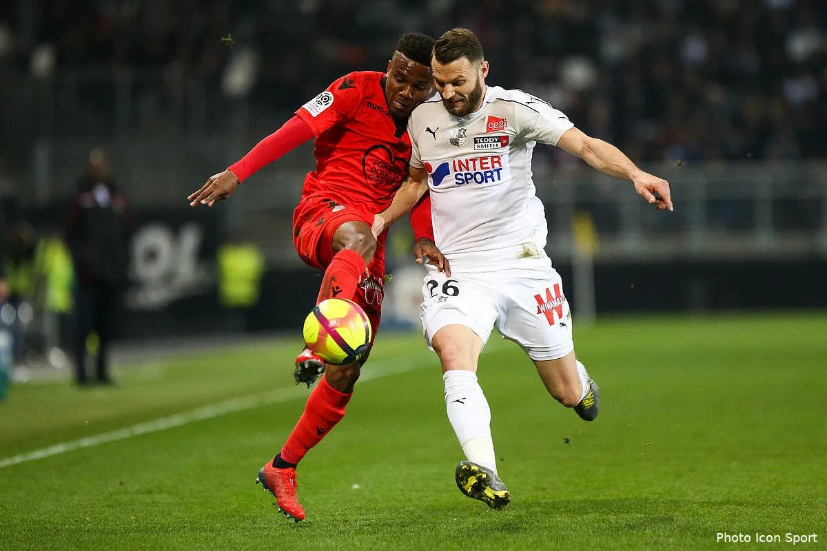 l1 amiens et guingamp ont la fievre du samedi soir icon fid 230219 02 09245901