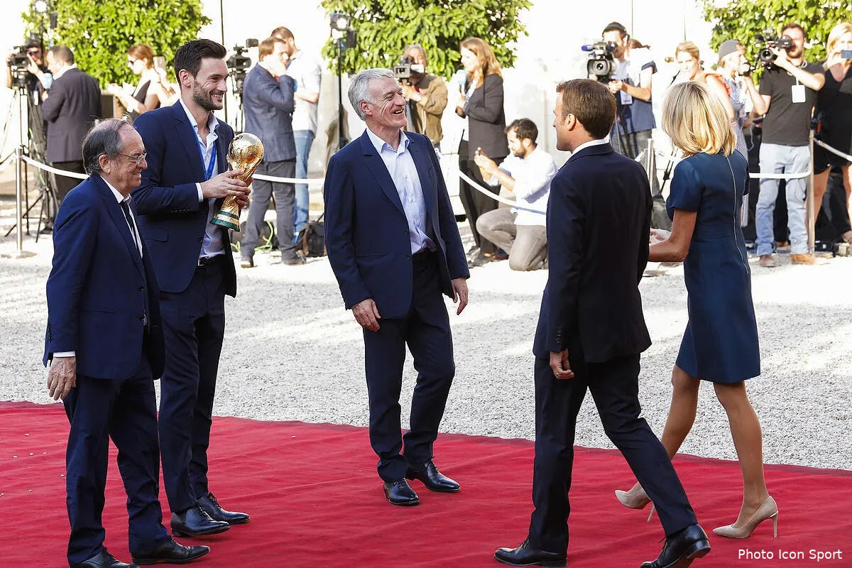 l1 appel a un ami macron a telephone a deschamps icon ava 160718 08 26283907