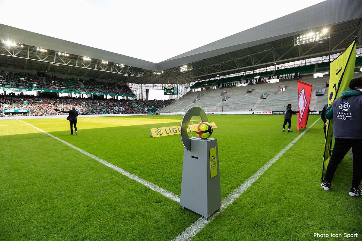 l1 ce n est pas une blague asse nimes decale au 1er avril icon bia 100319 45 44248821