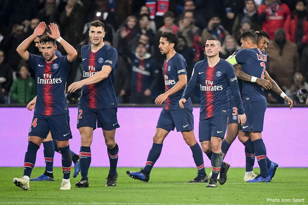 l1 l equipe fait un triomphe au psg icon dib 221218 11 23240393