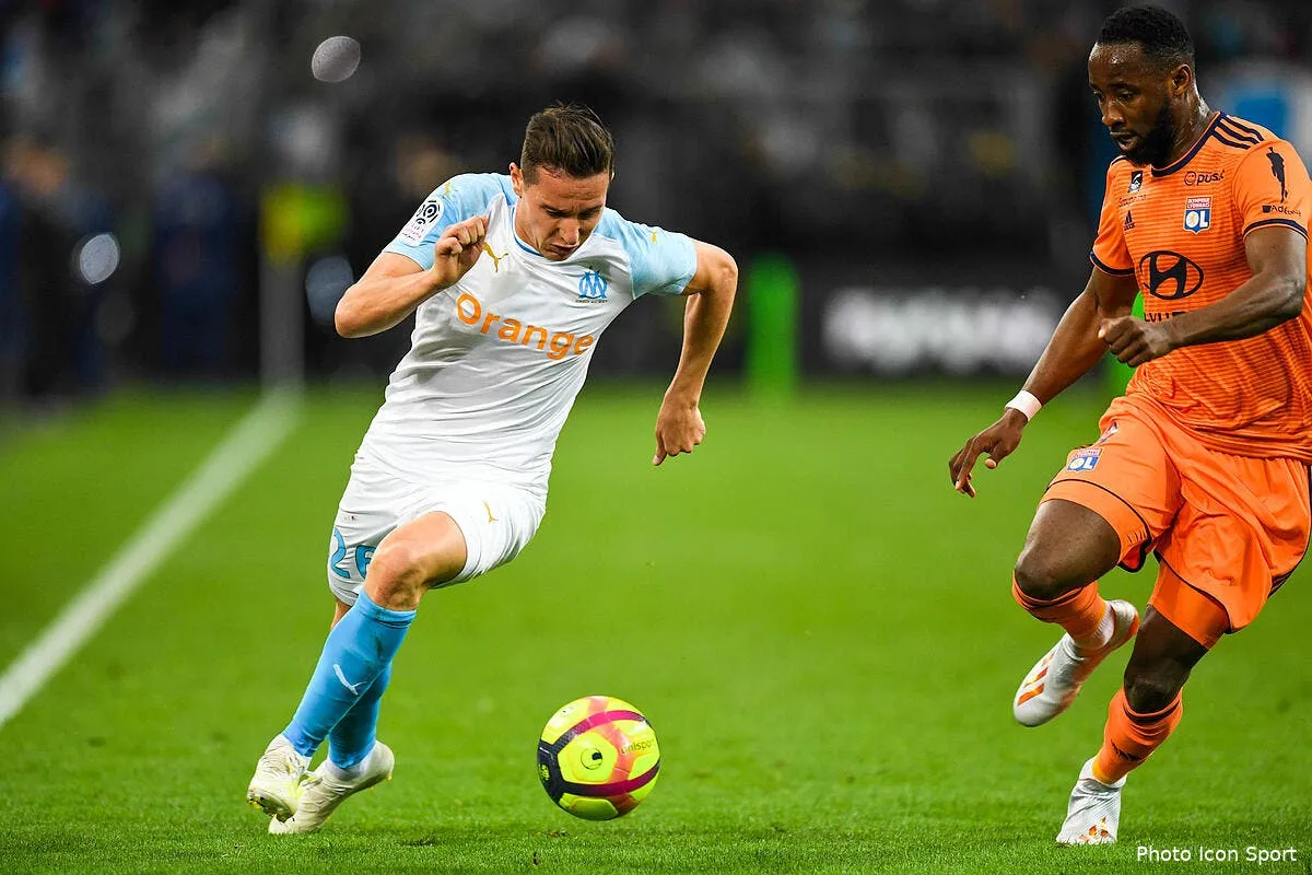 l1 l ol devant l om pierre menes se teleporte en 2020 icon dim 120519 08 55260755