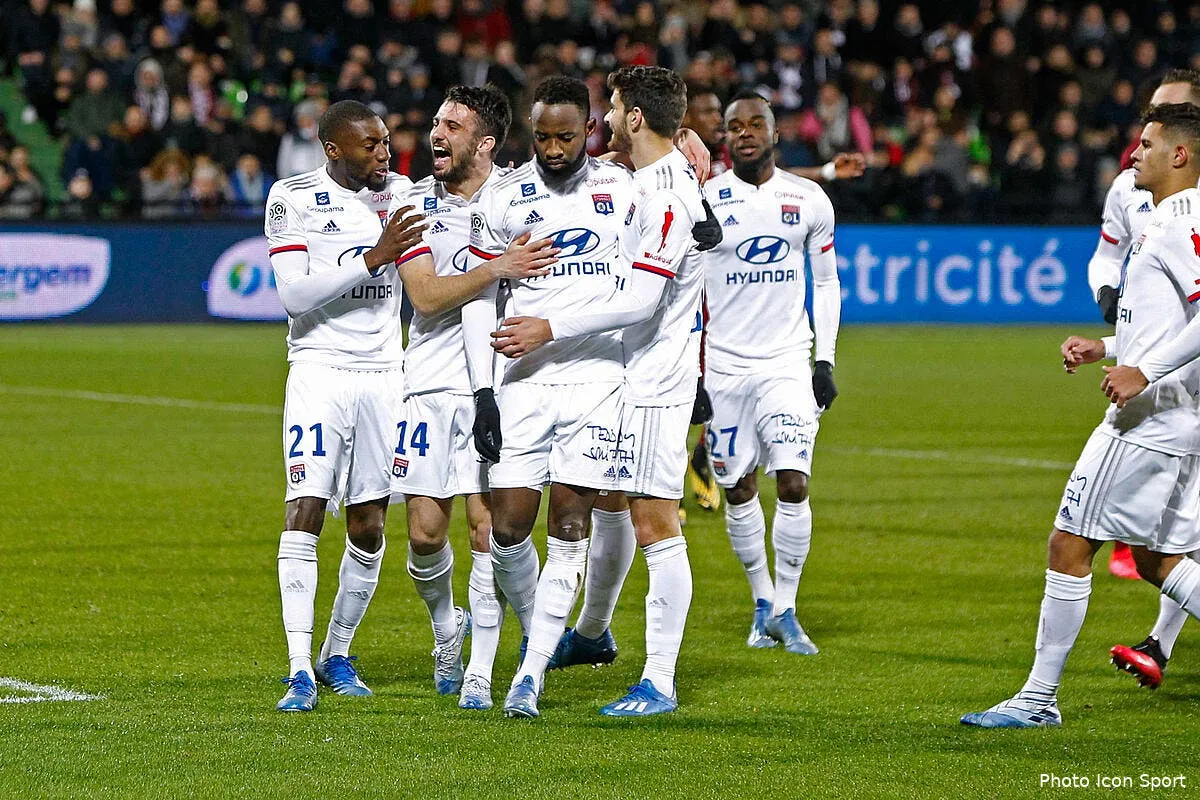 l1 l ol s en sort difficilement a metz icon metz ol 006278939