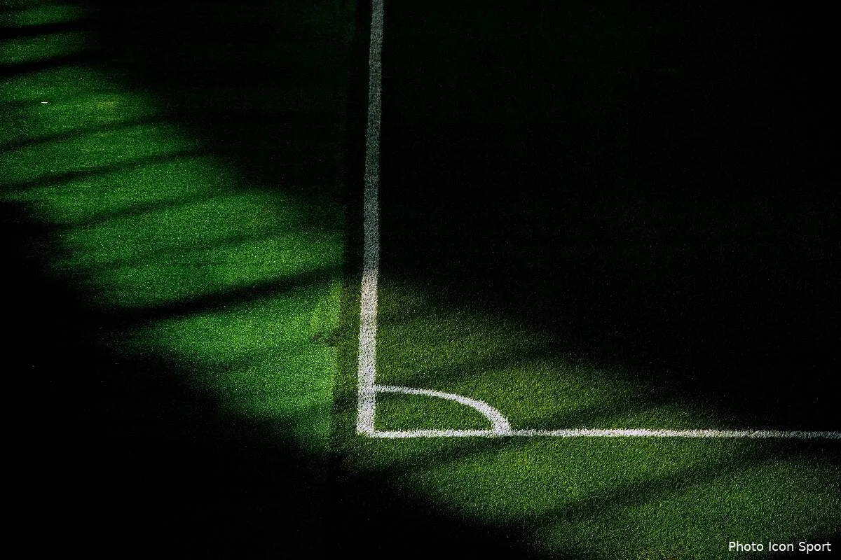 l1 la lfp envoie tout le monde a l entrainement le 11 mai icon bb200422vg017283507