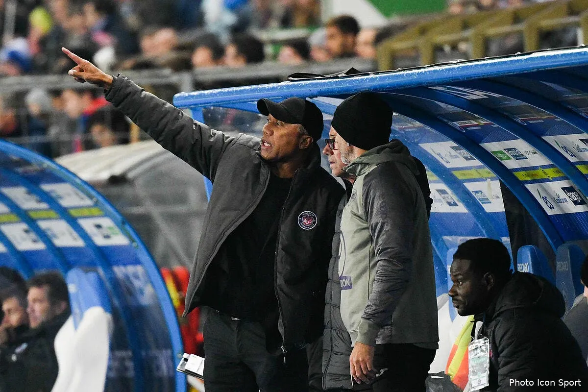 l1 la ligue 1 a 22 ou ce sera la greve icon str tfc 052284479