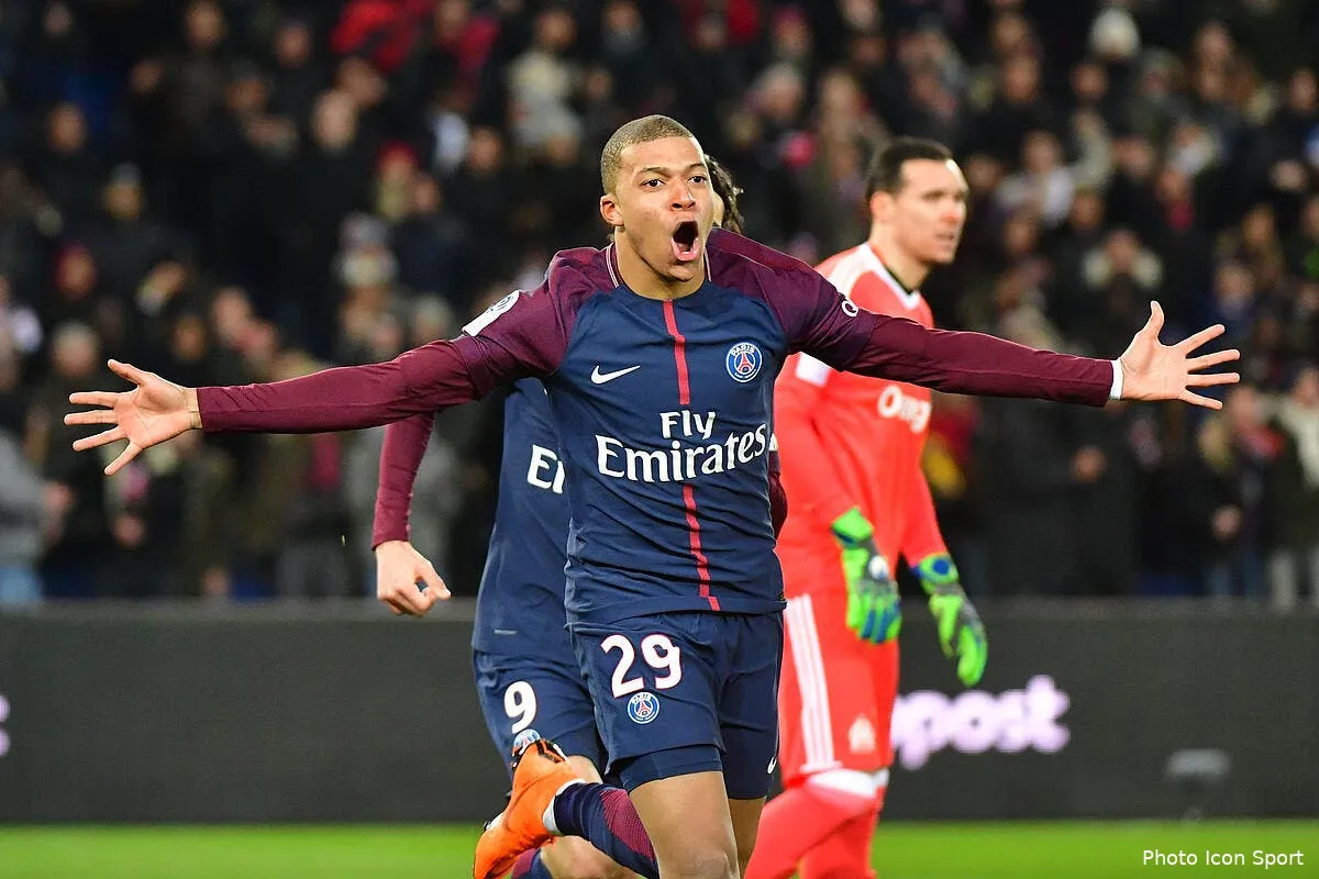 l1 le psg sans pitie avec l om iconsport icon win 250218 01 41123 1211133