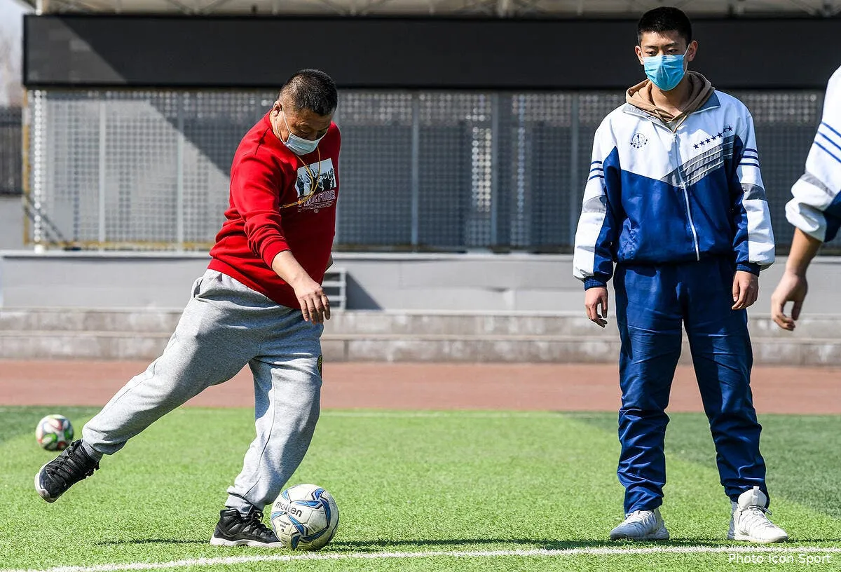 l1 les footballeurs refusent de servir de cobayes icon sipausa 29514878282893