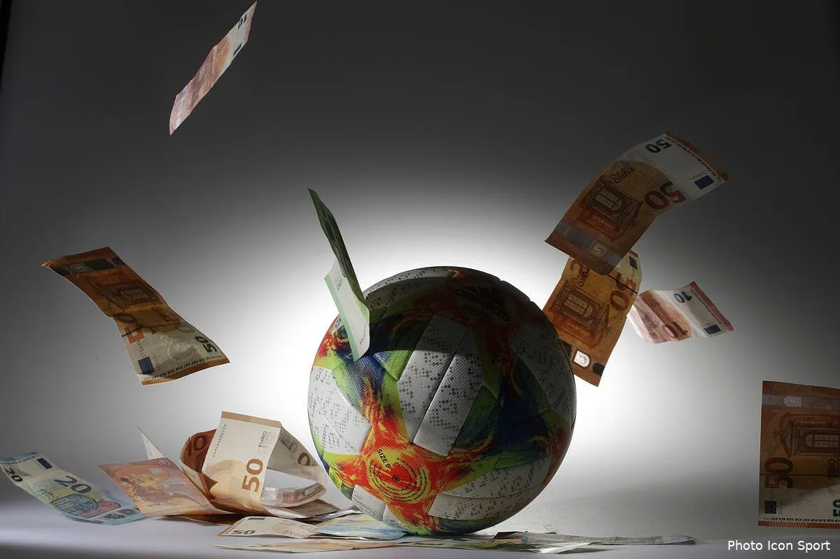 l1 les joueurs ne baissent pas leur salaire rothen a sa theorie icon firo020420geldj10283959