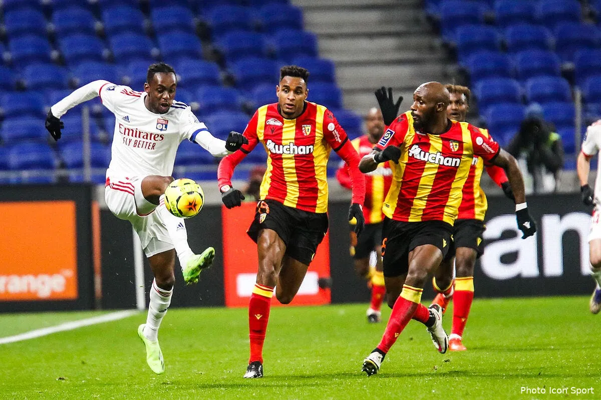 l1 lyon et marseille soiree olympique icon 25i3216 copie 303519