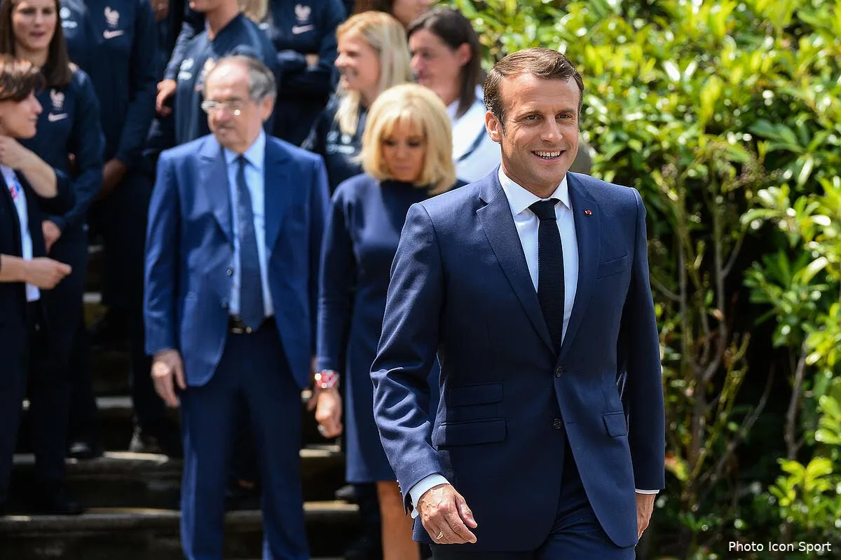 l1 macron berne par trois presidents sur l arret du foot icon bap 040619 93 21285185