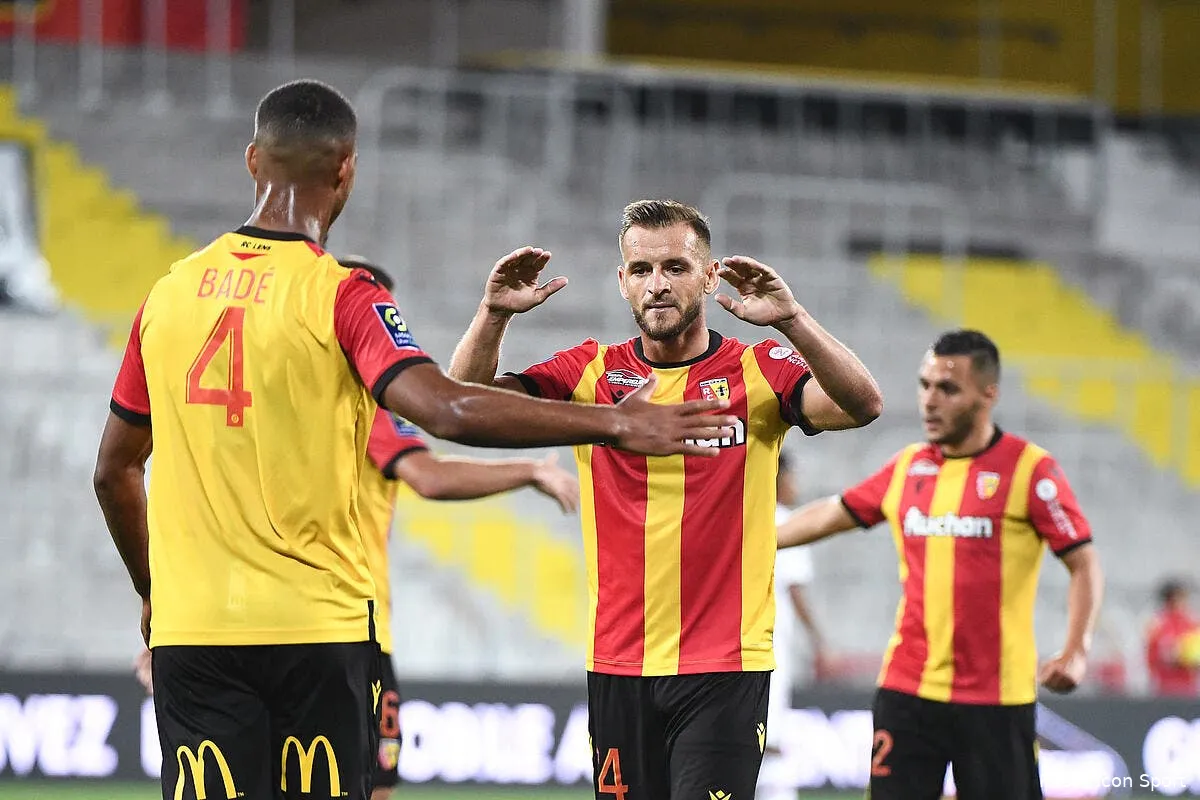 l1 om lens officiellement reporte icon dib 101020 11 03297915