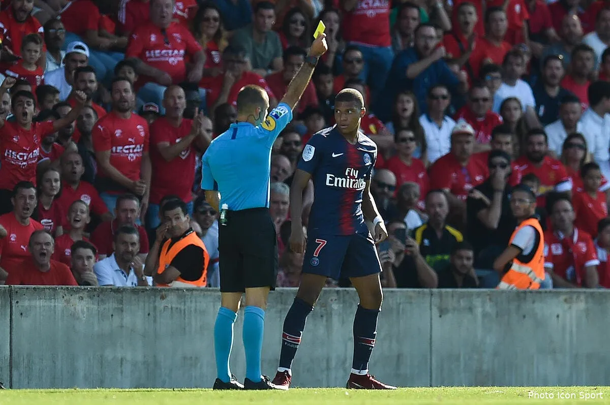 l1 sanctions confirmees mais pas alourdies pour mbappe et savanier iconsport icon dim 010918 93 10 1231387