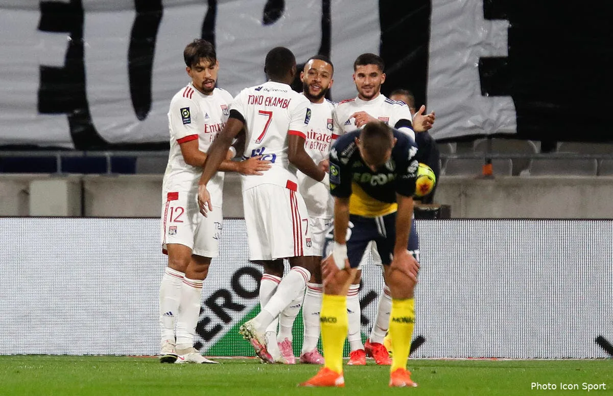 l1 une attaque de feu l ol colle une rouste a monaco icon 25i8719 copie297675