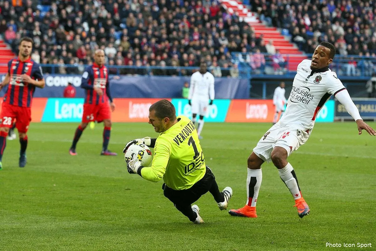 l1 vercoutre et plea ca a chauffe entre anciens de l ol iconsport vmi 061116 05 25160370