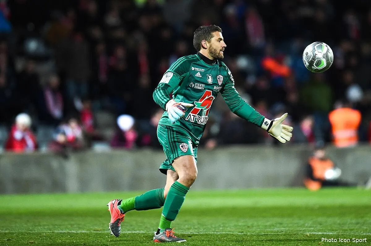 l2 jean louis leca va quitter la corse pour lens icon dim 020218 04 01221033