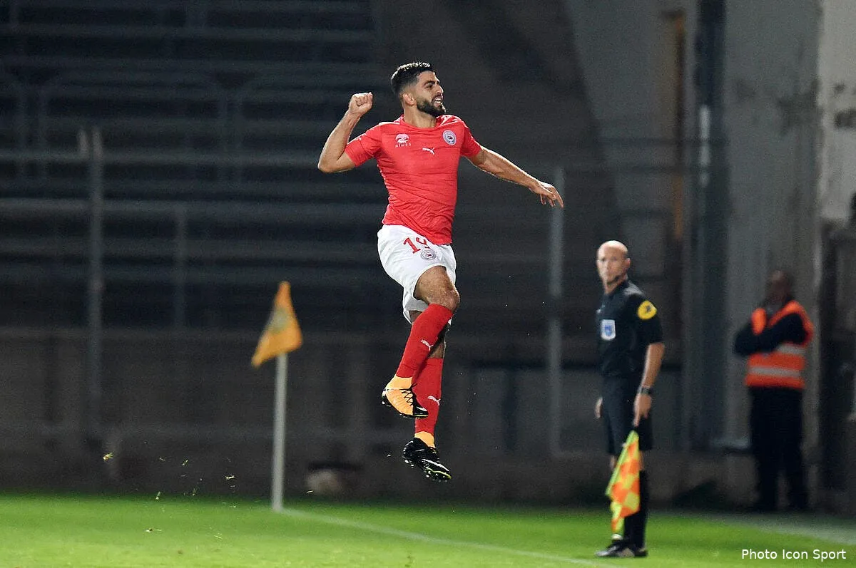 l2 reims s envole bozok plane totalement iconsport icon dim 201017 05 05200875