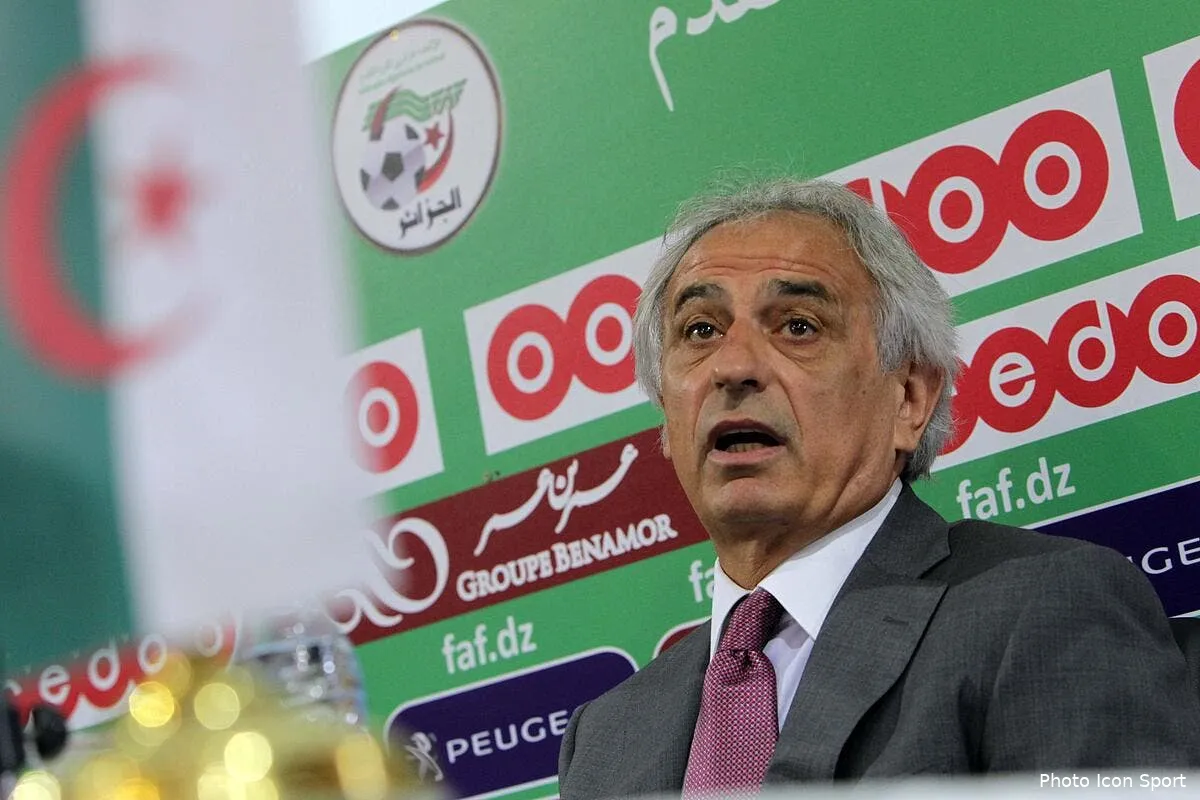 la coach de l algerie vomit de son image en l1 iconsport pho 040613 09 0584491