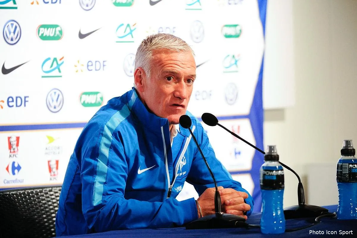 la conference de deschamps en live a 14h00 iconsport win 051015 02 10124793