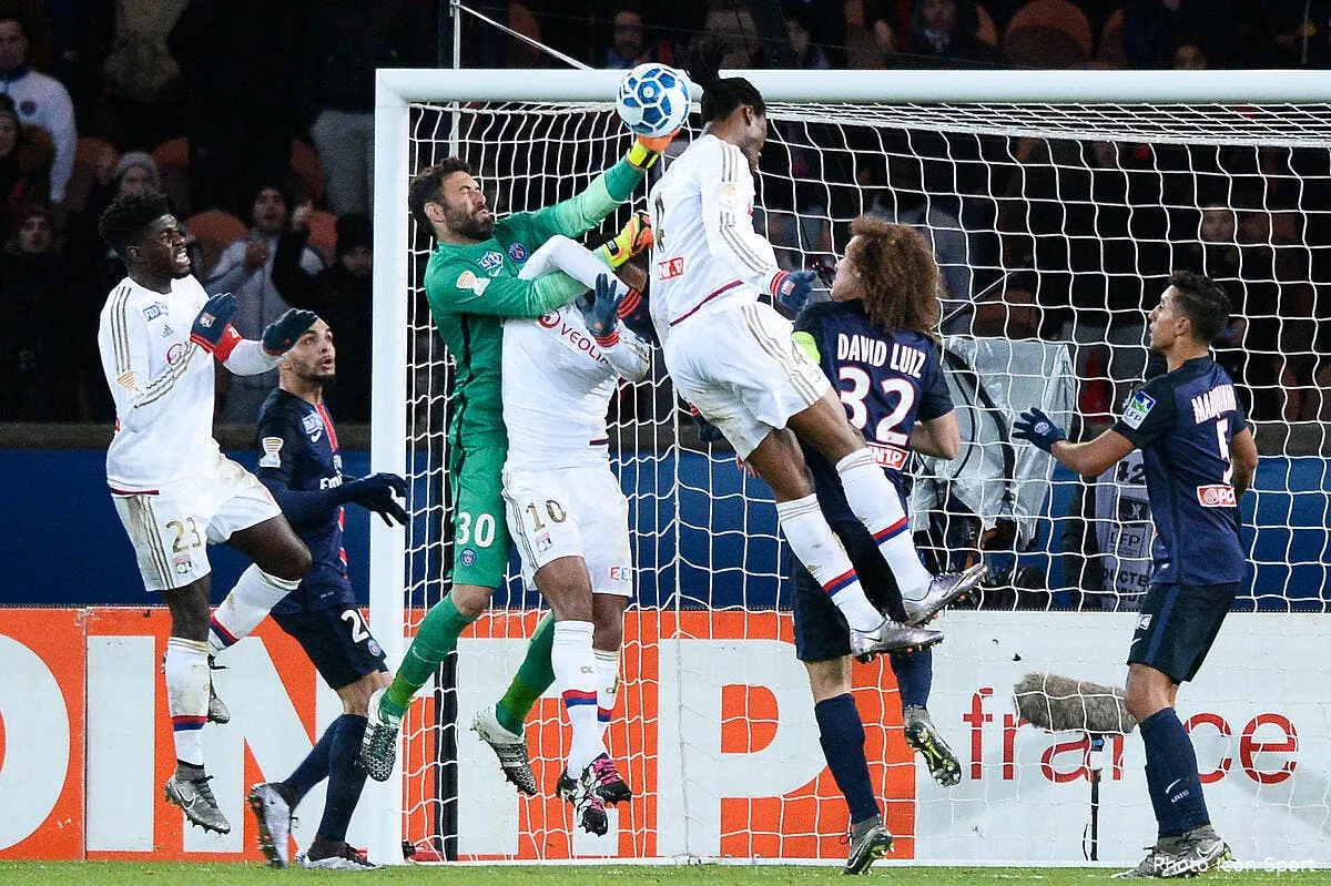 la demande de sirigu a son agent pour le mercato iconsport nlg 130116 17 92130545