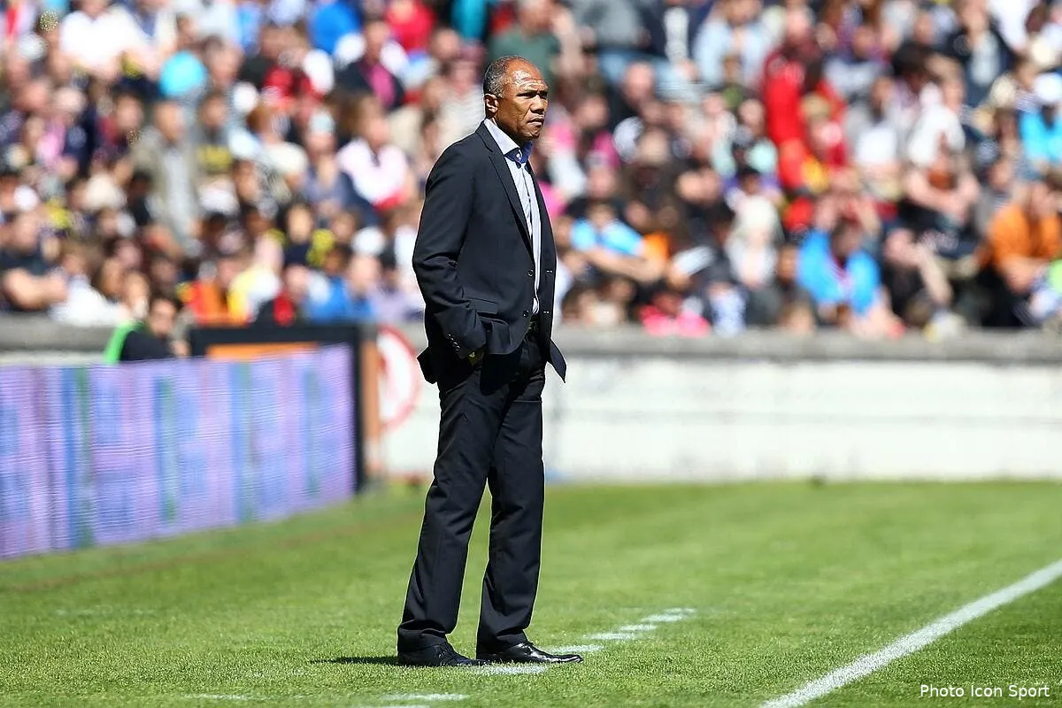 la descente de lens en l2 c est pour moi dit kombouare iconsport blo 050415 05 11109115