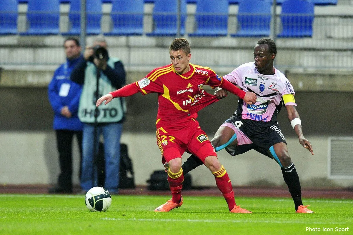 la famille hazard pourrait s agrandir a chelsea iconsport noe 040512 88 8737517