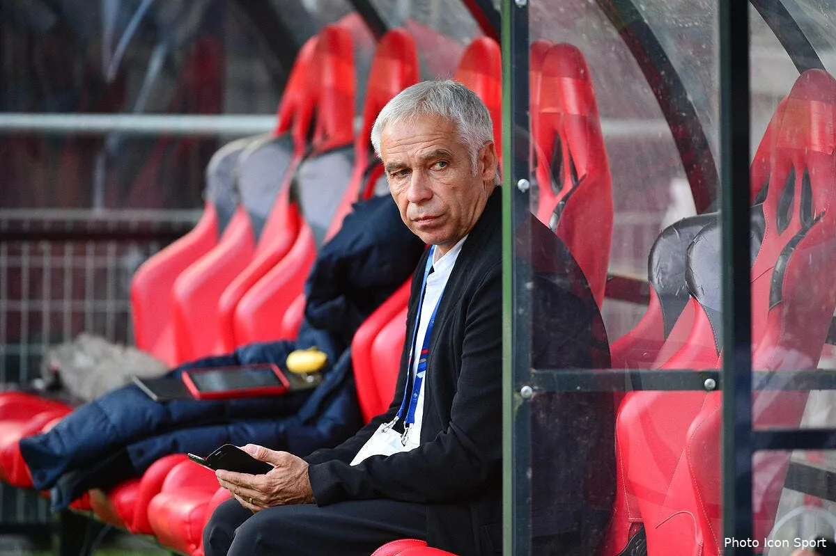 la fff conserve pierre mankowski a la tete des bleuets mankowski94991