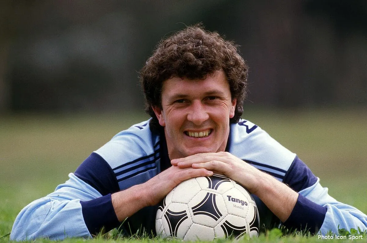 la fff plongee dans une profonde tristesse apres la mort de dropsy iconsport onz 120798 85 27122525