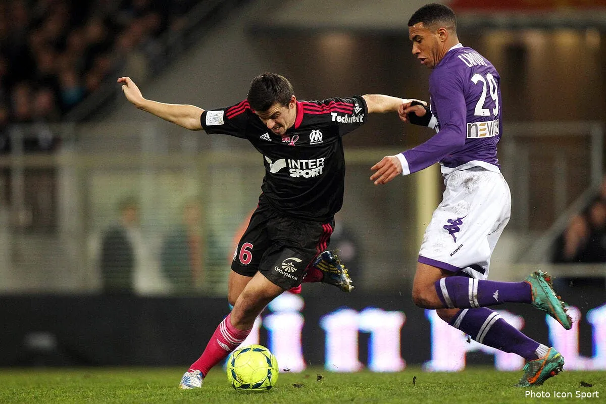 la france a de meilleurs arbitres que l angleterre pour barton iconsport blo 151212 63 6147909