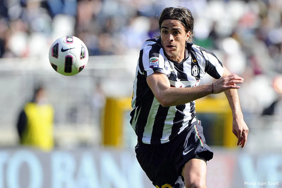 la juve s enflamme et achete quatre joueurs d un coup iconsport ima 200311 05 0821044