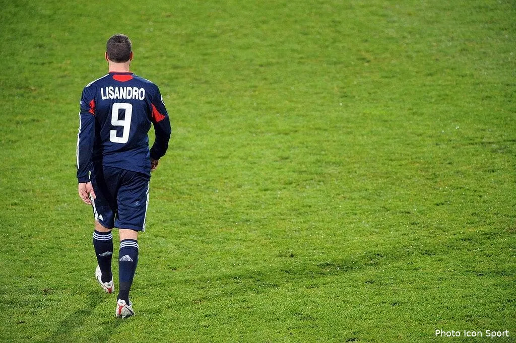 la juventus suit lisandro de tres pres 63952 12844