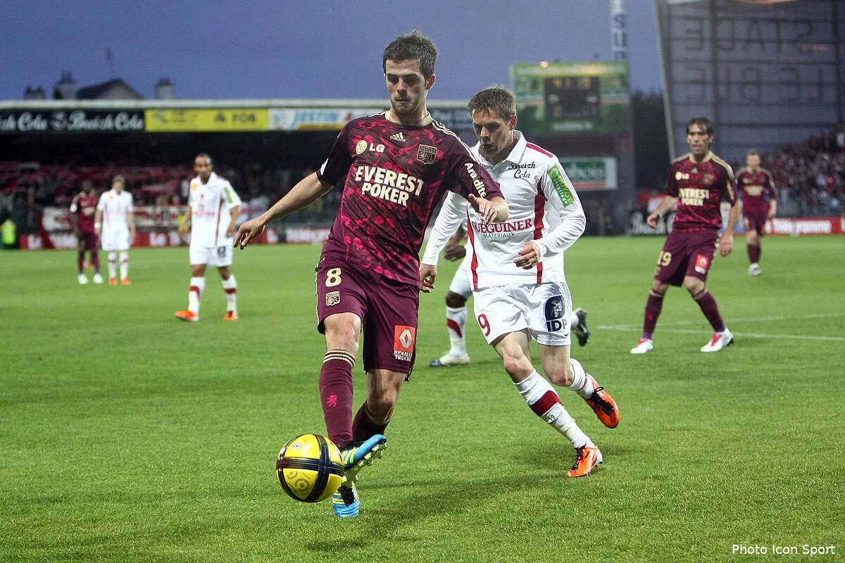 la lazio tente le coup avec l ol pour pjanic iconsport vmi 160511 88 8122067