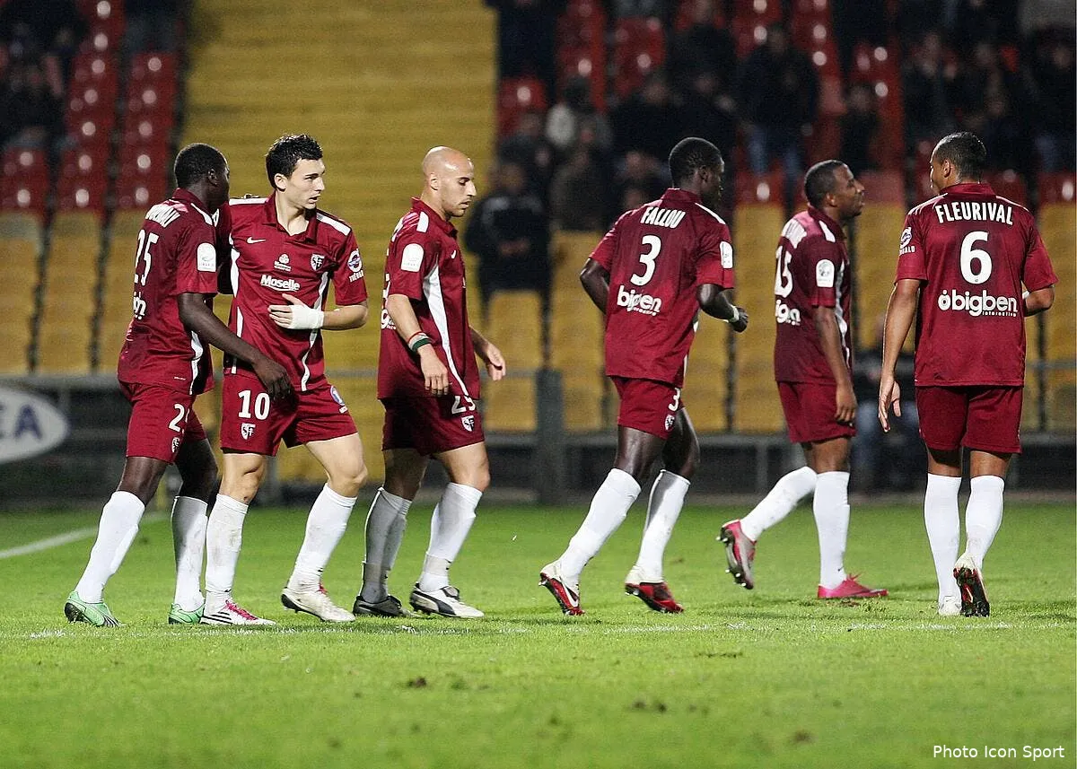 la lfp ouvre une enquete sur la bagarre de metz amiens iconsport mrv 281011 84 8627741