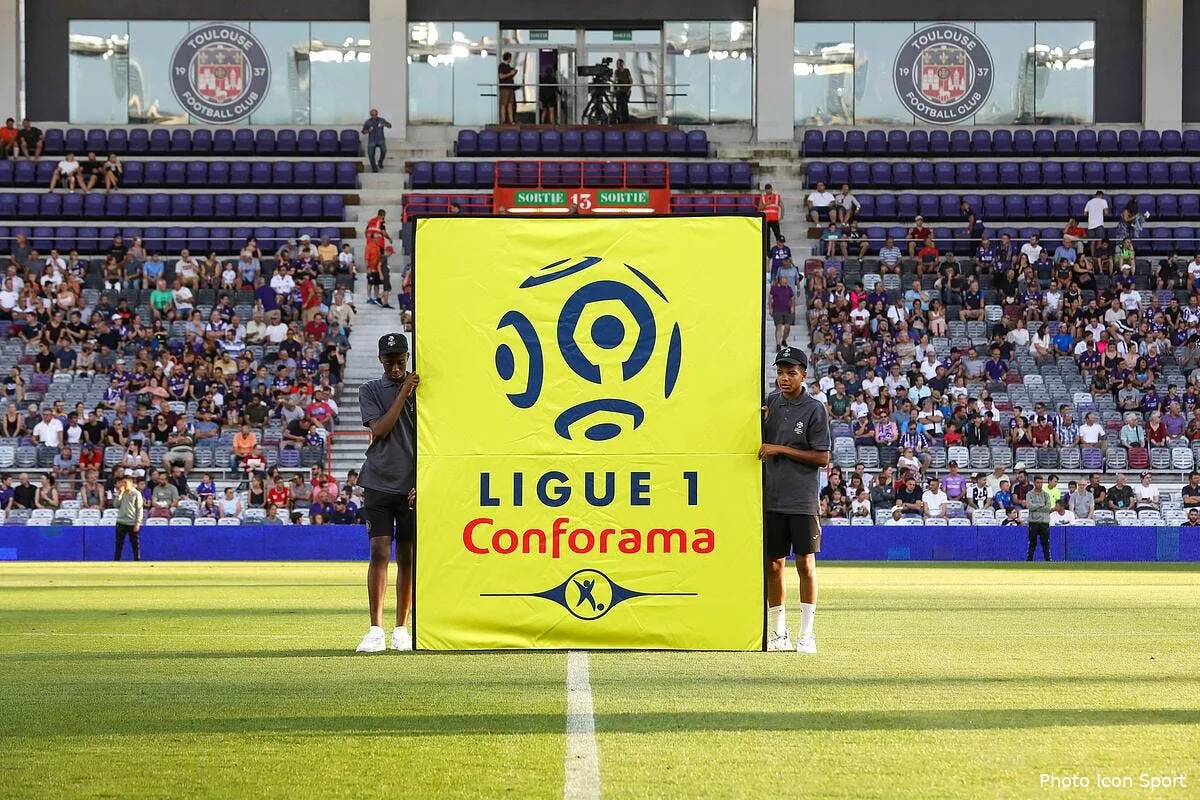 la ligue 1 en aout daniel riolo pose la question fatidique icon blo 170819 93 81283735