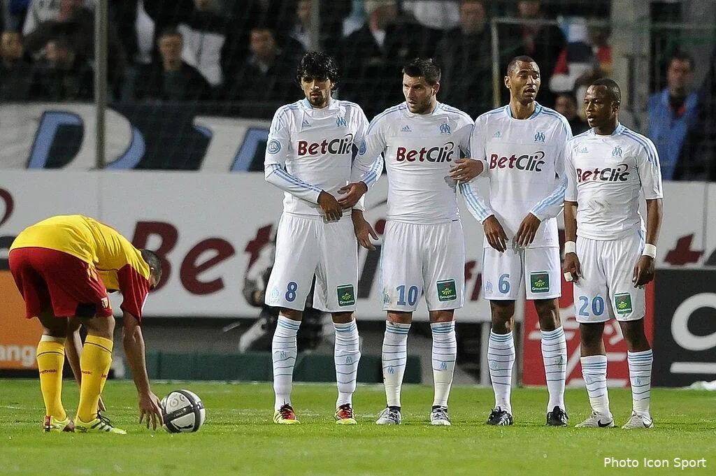 la ligue 1 une partie d echecs qui dure depuis huit mois 69822 17768