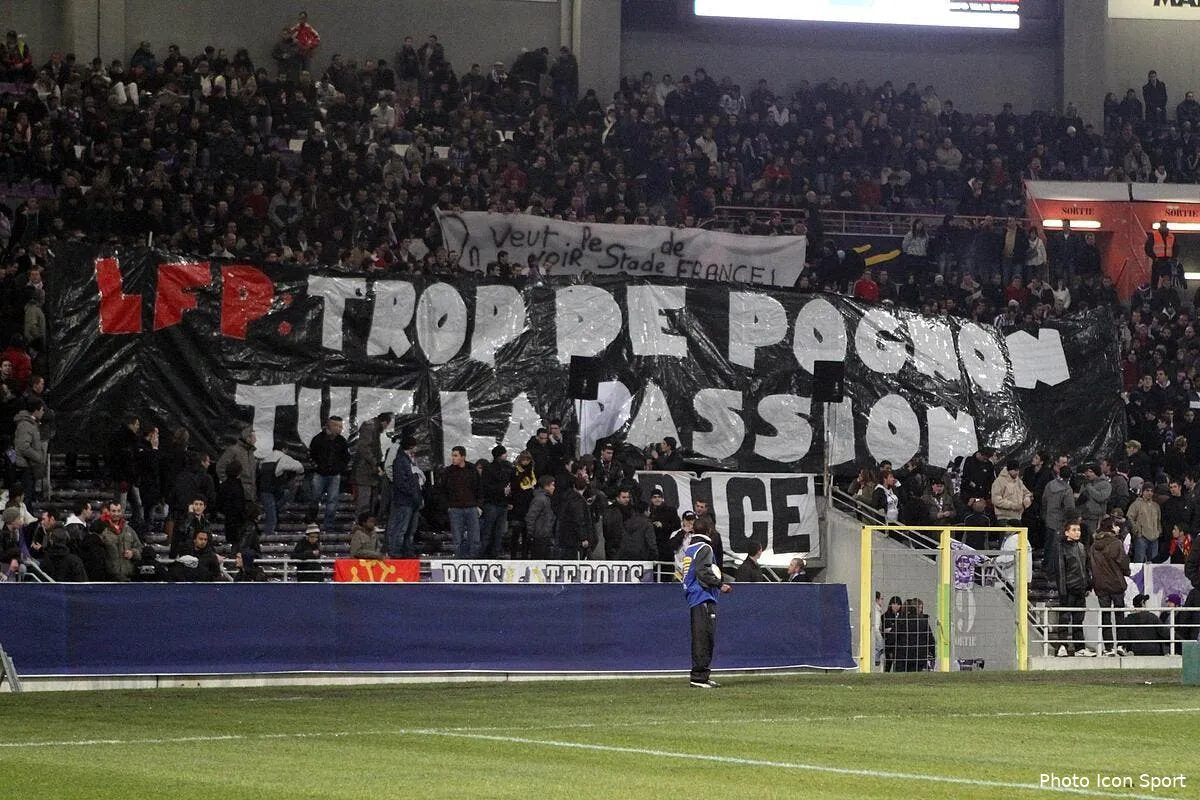 la ligue 2 contrainte de proposer des tickets a mi temps iconsport blo 030210 77 7137648