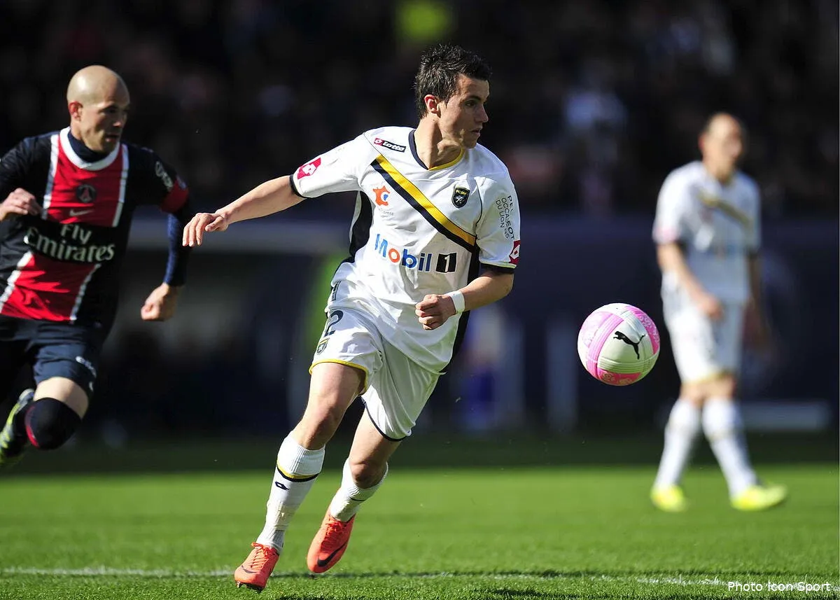 la liste de courses 100 l1 du psg pour remplacer bisevac iconsport noe 220412 61 6438877