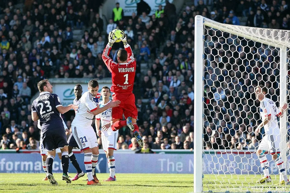 la magie de lovren a ete utile pour faire gagner l ol a bordeaux iconsport blo 170213 05 4050439