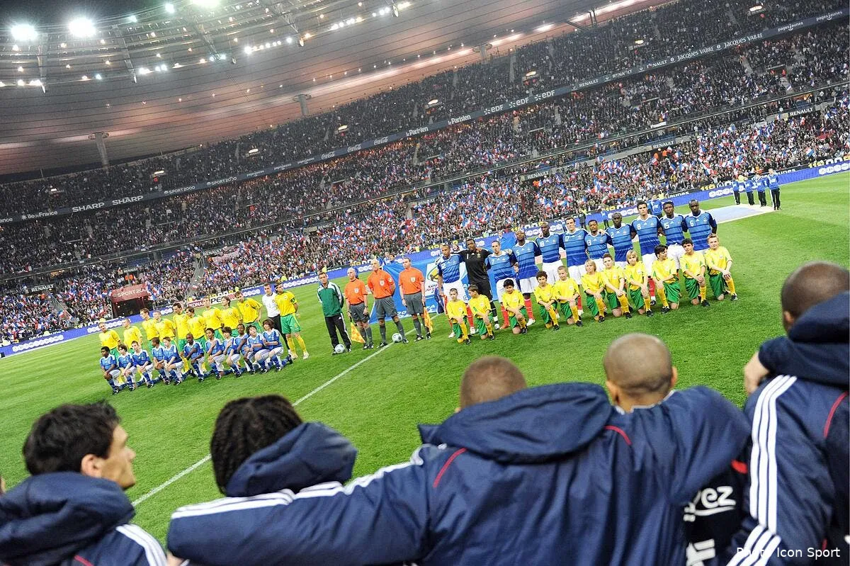la marseillaise avec un chewing gum c est fini previent deschamps iconsport oap 010409 101 2739407