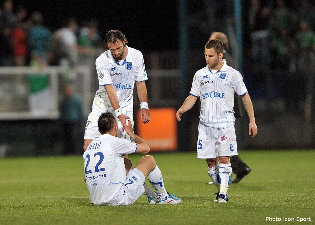 la mauvaise affaire d auxerre 69904 17830