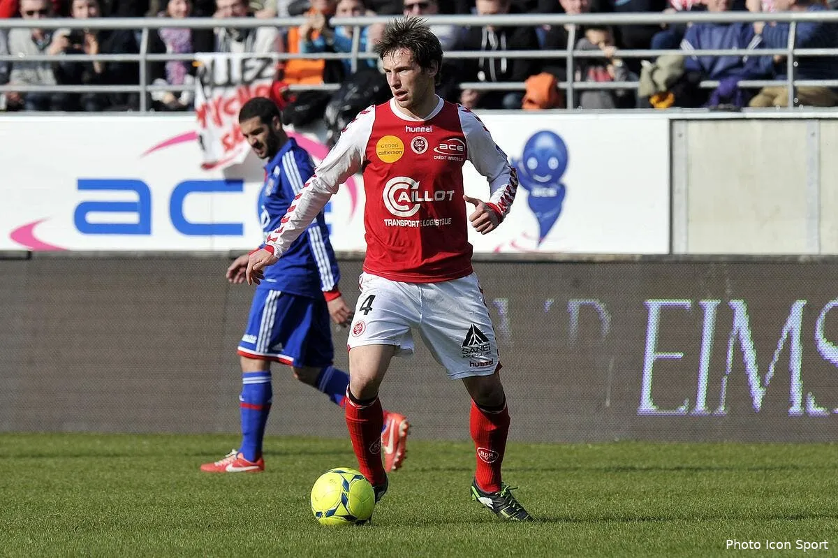 la piste krychowiak est a oublier pour l ol et l asse iconsport noe 070413 25 4860469