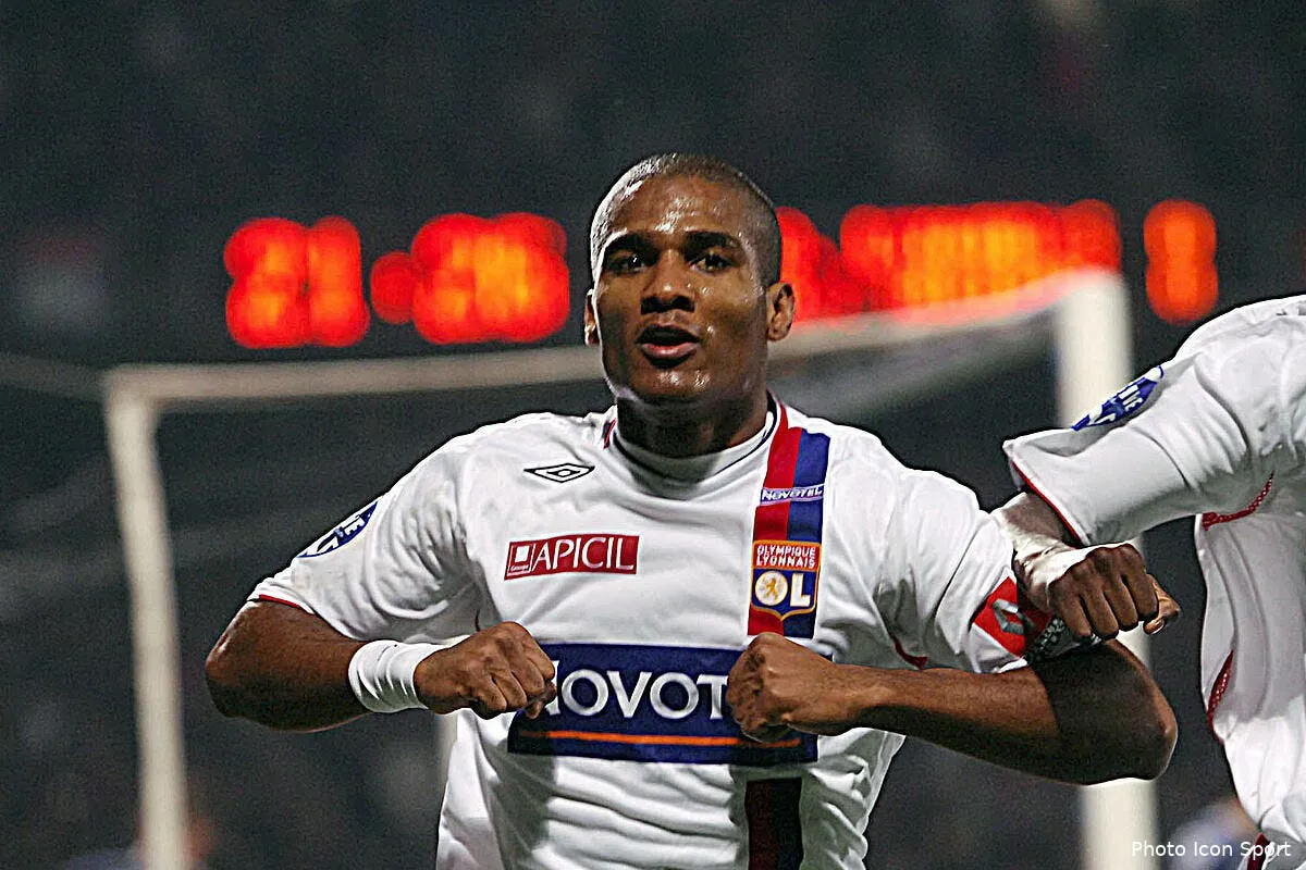 la porte de l ol sera toujours ouverte pour malouda iconsport ger 261106 02 0739480