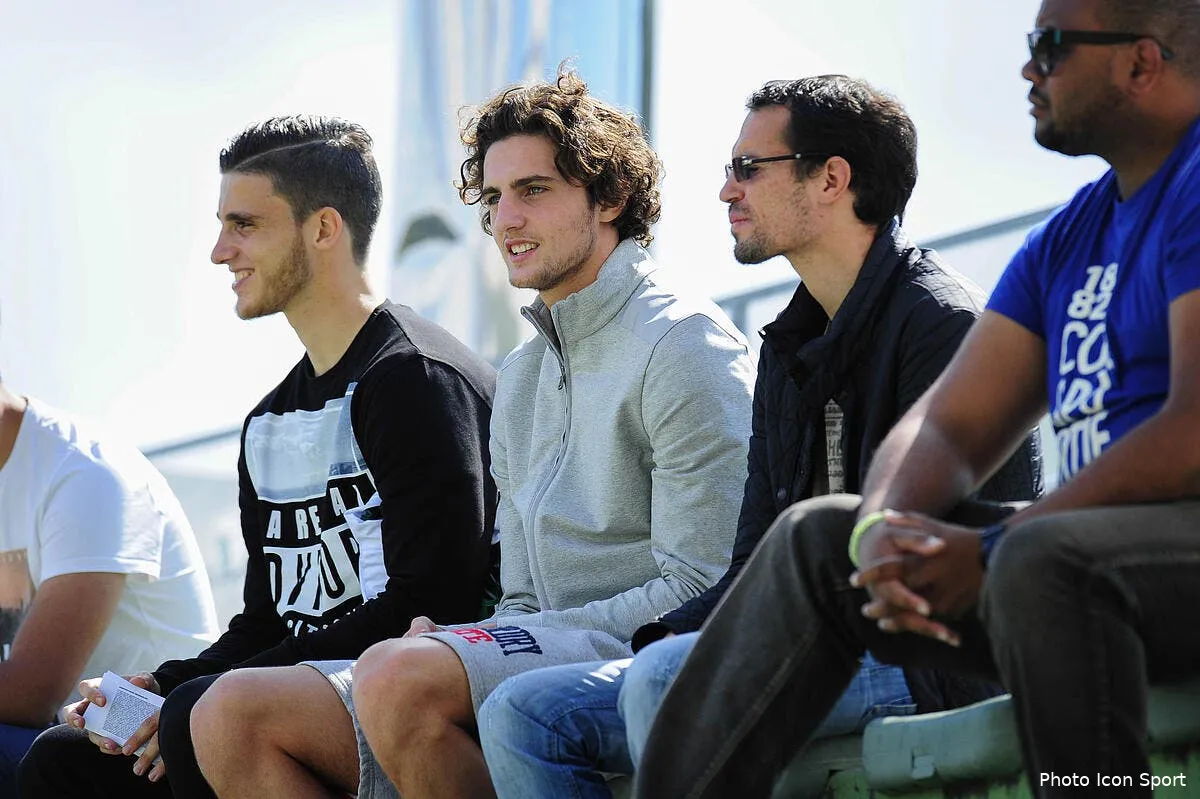 la roma degoutee par les exigences de rabiot iconsport fer 160814 01 0192735