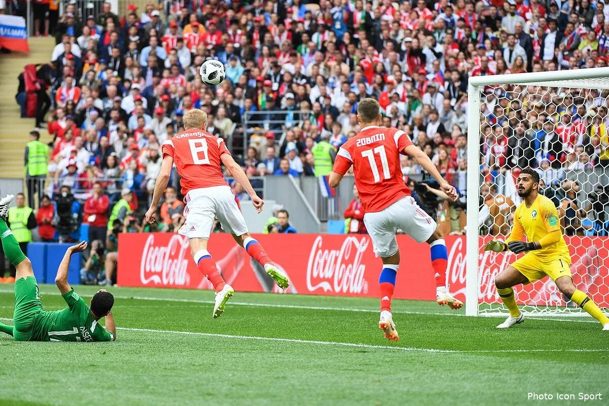 la russie cartonne le mondial commence fort gazinskiy221857