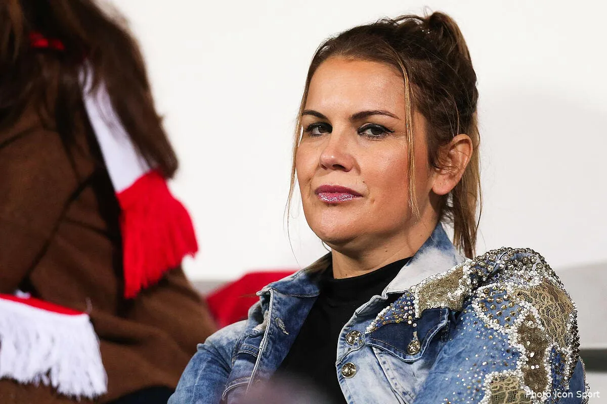 la soeur de cristiano ronaldo craque van dijk prend cher icon glo 310116 08 06271713