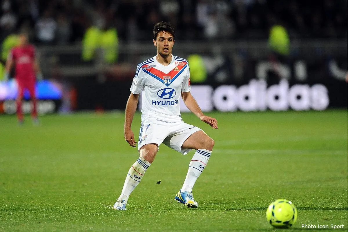 la taxe de 75 ennemie de l ol dans le dossier grenier iconsport jpt 120513 22 4058237