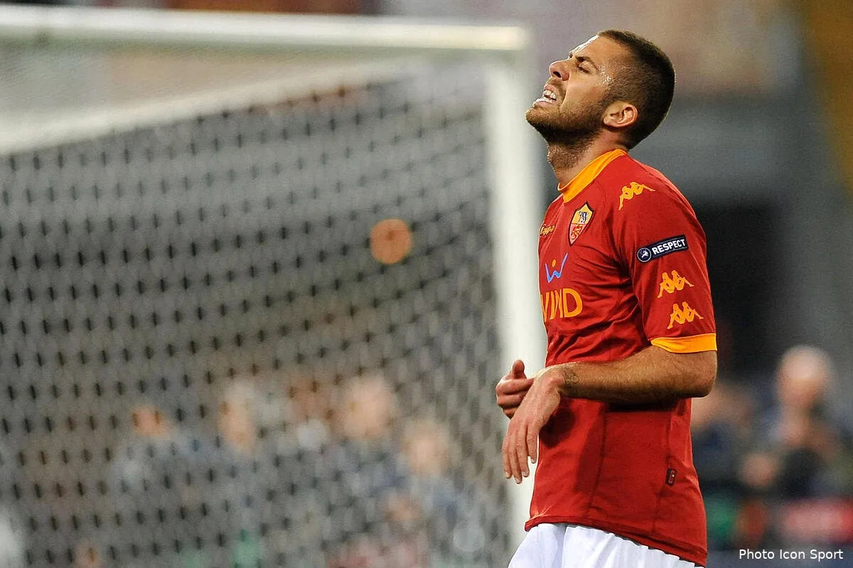 la tension est a son comble entre menez et montella iconsport ipp 160211 05 3018331