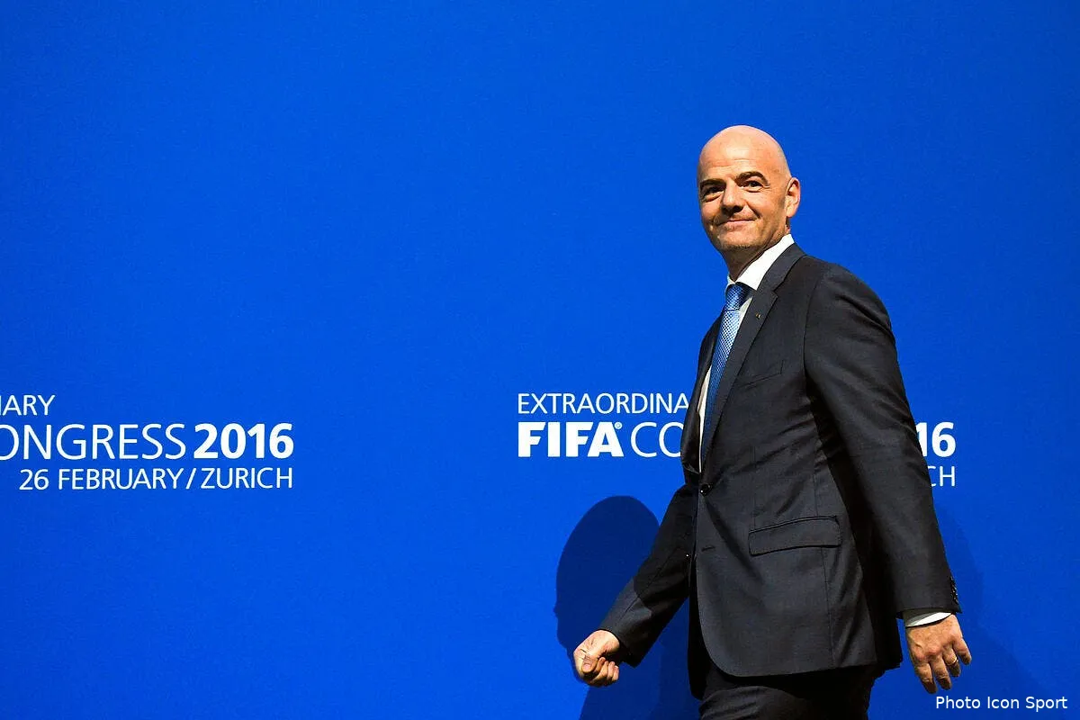 la video adoptee au mondial et en l1 les critiques pleuvent infantino 2211701