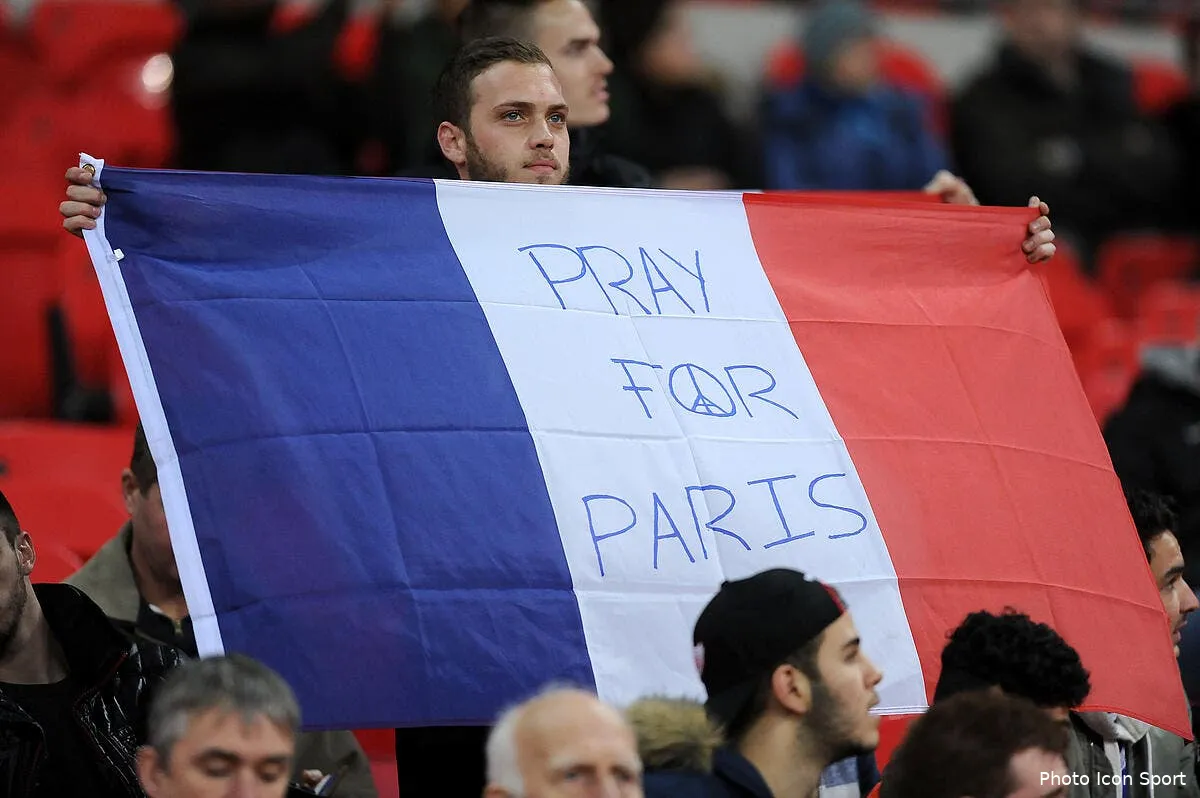 la video de la marseillaise chantee a wembley iconsport 24788093125793